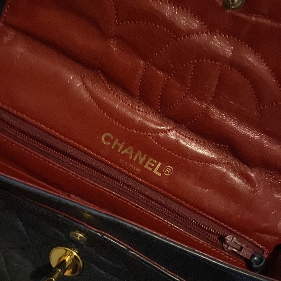 Chanel, vintage, small, dark navy leather, two toned (gold & silver) - Picture 7 of 16